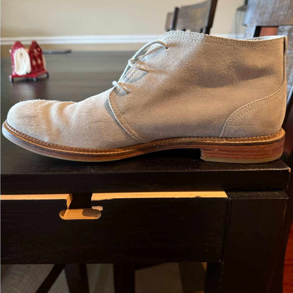 J Shoes Handcrafted Men’s Gray Chukka Boots size 13.
